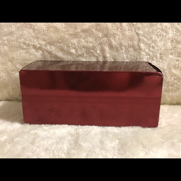 MAC Adoring Carmine Collection: 4 Face Brush Set - Picture 7 of 9